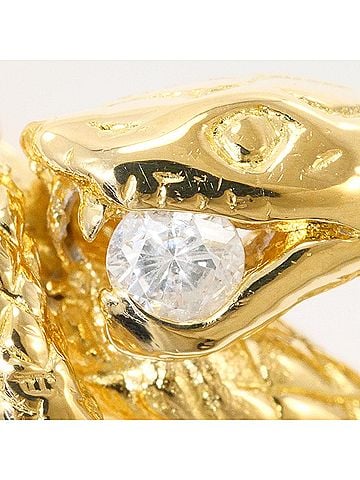 Unbranded 18K (18-karat) yellow gold ring with 1 diamond (0.05 ct), includes appraisal certificate, total weight 4.6g, like new condition. (view 2)