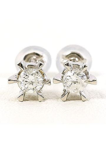Unbranded PT900 Platinum Earrings with 0.31ct Diamonds, Total Weight 1.5g, Like New Condition. (view 2)