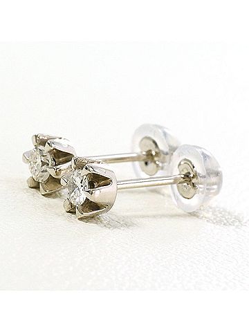 Unbranded PT900 Platinum Earrings with 0.07 ct Diamonds, Total Weight 0.9g, Like New Condition. (view 1)