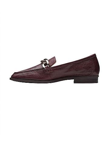 Clarks Women's Sarafyna Iris Loafer in Burgundy Leather (view 2)
