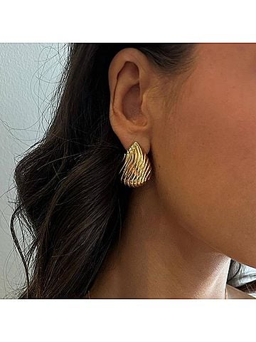 Nano Women's Christina Drop Earrings in Gold (view 2)