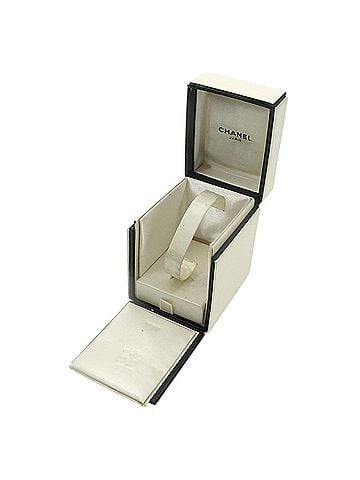 Chanel Chanel Premiere Large Size H0001 Women's Watch Black Gold Quartz (view 2)