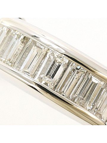 Unbranded PT900 Platinum Ring, 1 Diamond (0.56 carat), with Certificate of Authenticity, Total Weight Approx. 6.0g, Pre-owned/Like New Condition. (view 2)