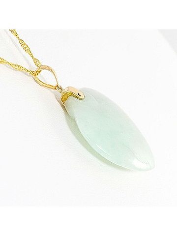 Unbranded K14 14K YG Yellow Gold Necklace with Jadeite (Jadeite) and Certificate of Authenticity. Total weight approximately 6.8g. Approximately 38cm. Jewelry. Used, like new condition. (view 2)
