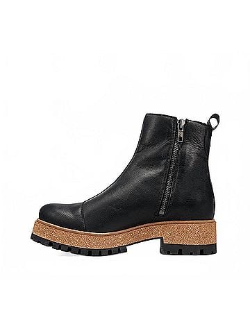Taos Women's Downtown Boots (view 2)
