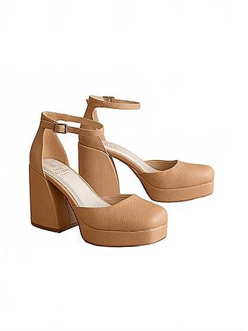 Oasis Society Women's Oslo Chunky Platform Mary Janes Heels (view 2)