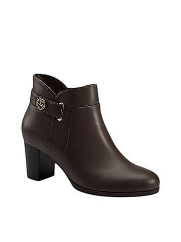 Giani Bernini Women's Memory Foam Artemyss Booties in Chocolate (view 1)