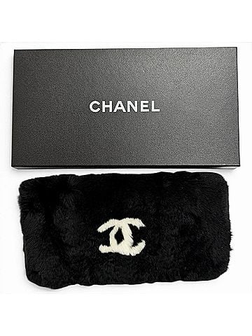 Chanel CHANEL Coco Mark Lapin Fur Wristband Bangle Bracelet, Black & White, Made in France, Women's, Comes with Box, Highly Recommended! (view 2)