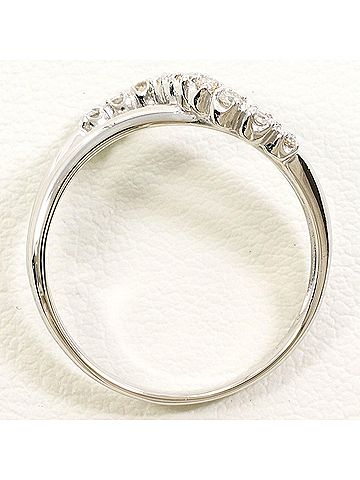 Unbranded PT900 Platinum Ring, 1 Diamond (0.15ct), Total Weight 3.2g, Like New Condition. (view 2)