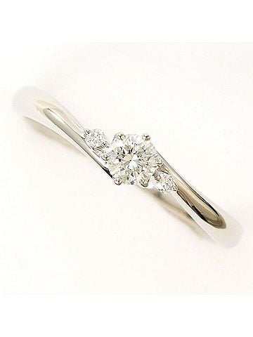 Unbranded PT900 Platinum Ring with 0.136ct Diamonds and 0.02ct Diamonds, Total Weight 2.6g, Like New Condition. (view 1)