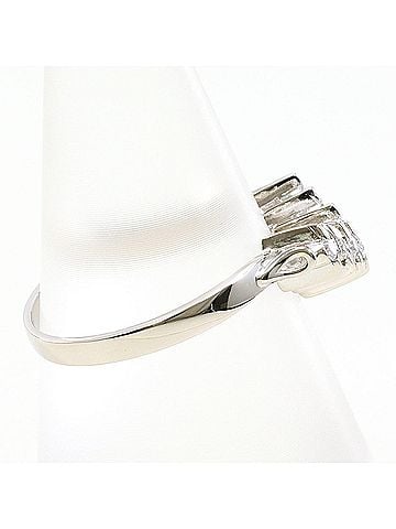 Unbranded PT900 Platinum Ring, 1 Diamond (0.14ct), Total Weight 2.9g, Like New Condition. (view 2)