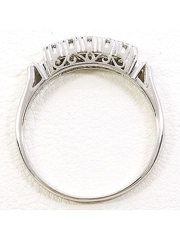 Unbranded PT850 Platinum Ring, 1 Diamond (0.23ct), Total Weight 3.3g, Like New Condition. (view 2)