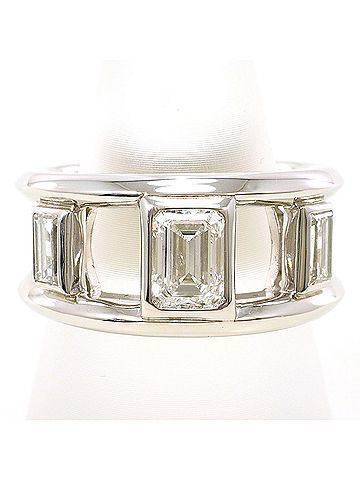 Unbranded PT900 Platinum Ring, VS Class 1 Diamond, 1.51ct, with Appraisal Certificate, Total Weight 14.5g, Like New Condition. (view 1)