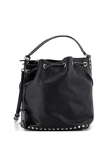 Valentino Garavani Rockstud Top Handle Bucket Bag Leather Medium (view 1)