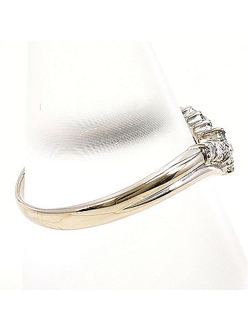 Unbranded K14 14K WG White Gold Ring with 1 Diamond (0.18 ct), Total Weight 2.0g, Like New Condition. (view 2)