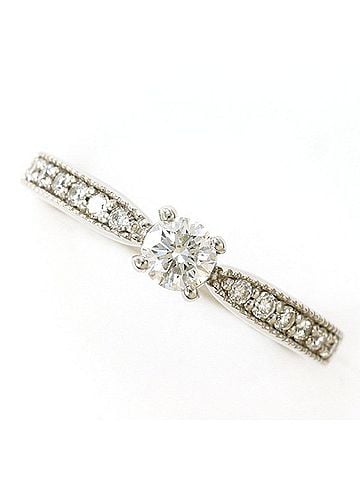 Unbranded PT900 Platinum Ring with Diamonds (0.207 and 0.13 carats, SI2 clarity, Certificate of Authenticity). Total Weight: Approx. 3.0g. Pre-owned, Like New Condition. (view 1)