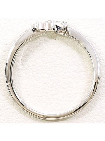 Unbranded PT900 Platinum Ring with Pink Diamond, Diamonds (total 0.08 carats), and Blue Diamond. Total weight approximately 2.7g. Jewelry, pre-owned, like new condition. (view 2)