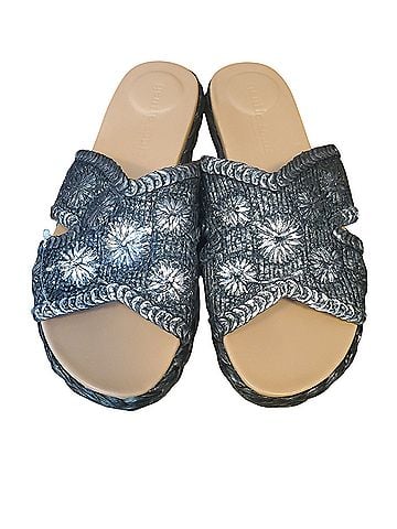 Kenneth Cole Sandals (view 2)