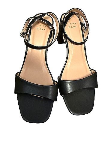 A New Day Heels (view 2)
