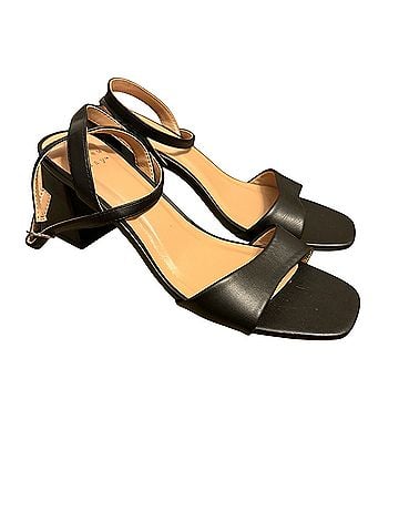 A New Day Heels (view 1)
