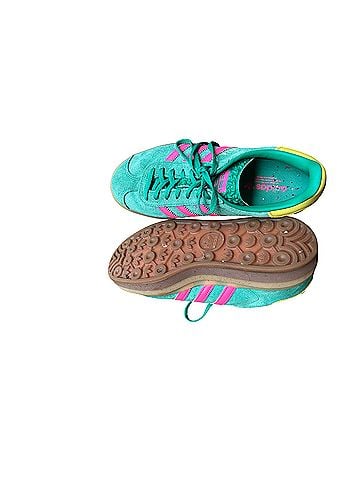 Adidas Sneakers (view 2)