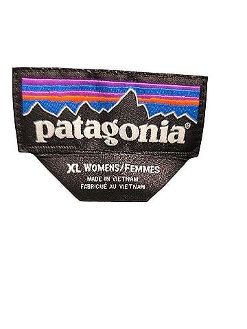 Patagonia Lightweight Quilted Jacket Jacket (view 2)