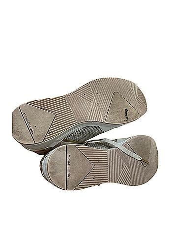 Michael Kors Sneakers (view 2)