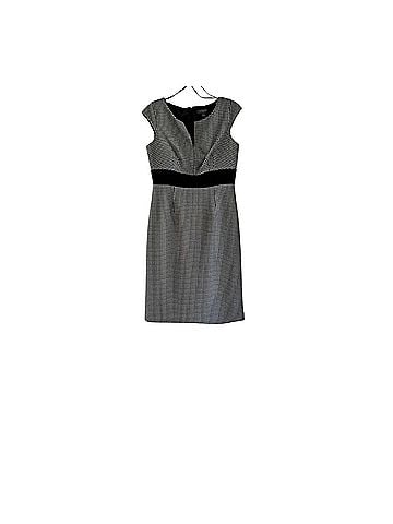 Liz Claiborne Casual Dress (view 1)