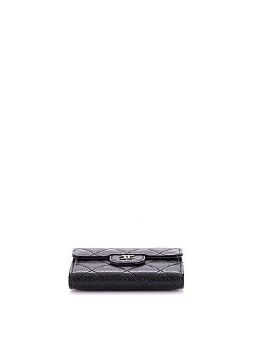 Chanel Classic Flap Card Case Quilted Caviar (view 2)