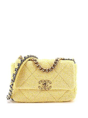 Chanel 19 Flap Bag Quilted Tweed Medium (view 1)