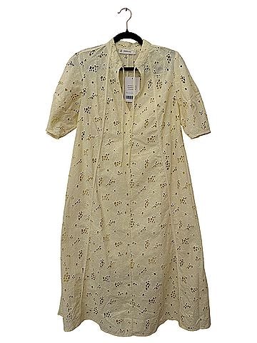 Everlane Casual Dress (view 1)