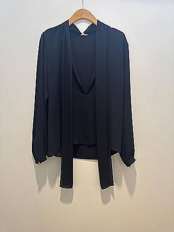 Alexis Women's Eston Tie Neckline Top in Black (view 2)