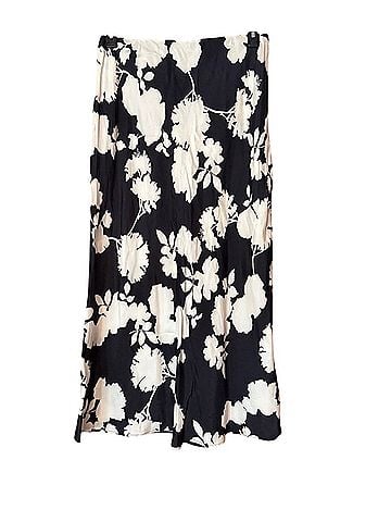Amour Vert Casual Skirt (view 2)