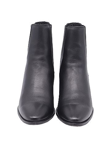 Saint Laurent Saint Laurent West 45 Chelsea Boots in Black Leather (view 2)