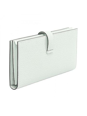 Hermès Hermes Bearn Soufflé Bi-fold Long Wallet, Leather, Chevre Women's, Green (view 2)