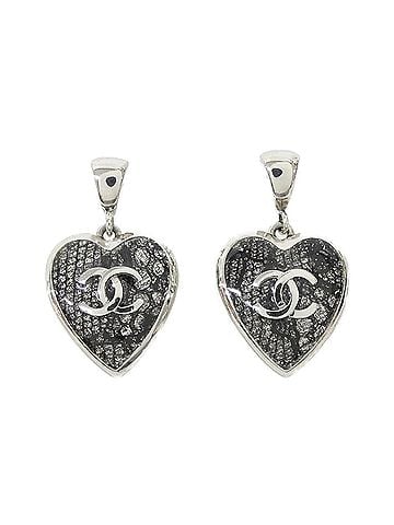 Chanel Chanel ABE704 Earrings (view 1)