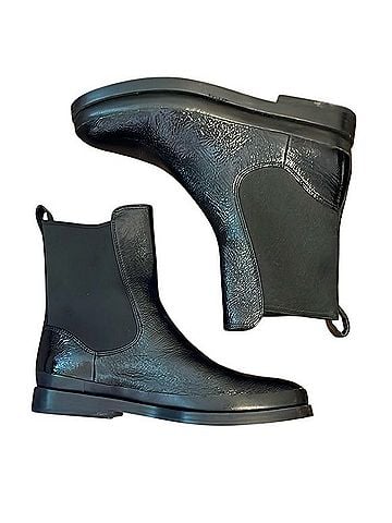 Vince. Cecyl Boots (view 1)