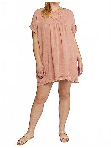 Entro Frayed Cotton Gauze Pocket Dress - Plus in Salmon (view 2)