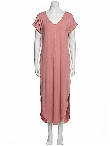 Entro Everyday Pocket Maxi Dress in Dusty Rose (view 1)