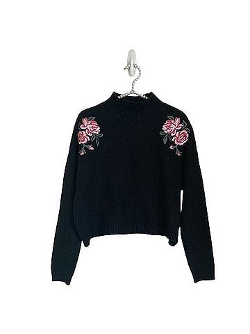 Moon & Madison Pullover Sweater (view 1)