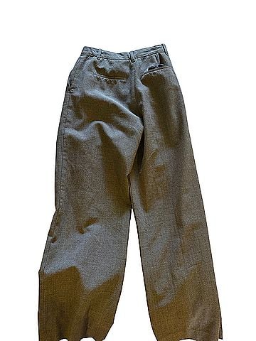 Aritzia The Effortless Trouser Dress Pants (view 2)