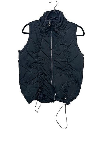 Alo Cool Breaker Vest (view 2)