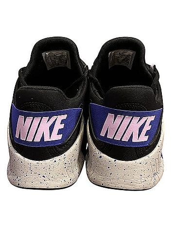 Nike Free Metcon 4 Sneakers (view 2)