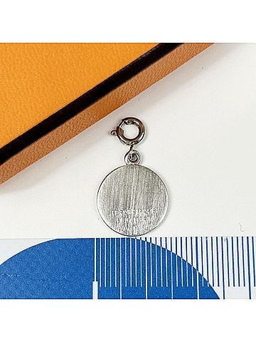 Hermès HERMES Hermes Charm Sellier Silver Metal Women's Pendant Top (view 2)