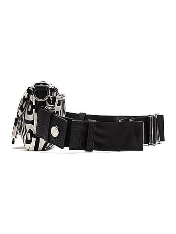 Fendi Marc Jacobs Baguette Crossbody Medium (view 2)