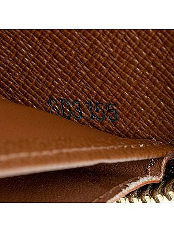 Louis Vuitton Louis Vuitton Monogram Canvas Zippy Wallet (view 2)