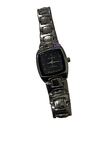 Vellacio Watch (view 1)