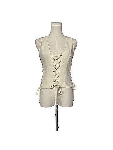 PrettyLittleThing Sleeveless T-Shirt (view 1)