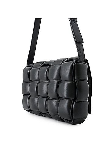 Bottega Veneta Bottega Veneta Shoulder Bag Intrecciato Padded Cassette Lambskin 591970 BOTTEGA VENETA Black Handbag (view 2)