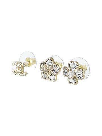 Chanel Chanel ABG272 Earrings (view 2)